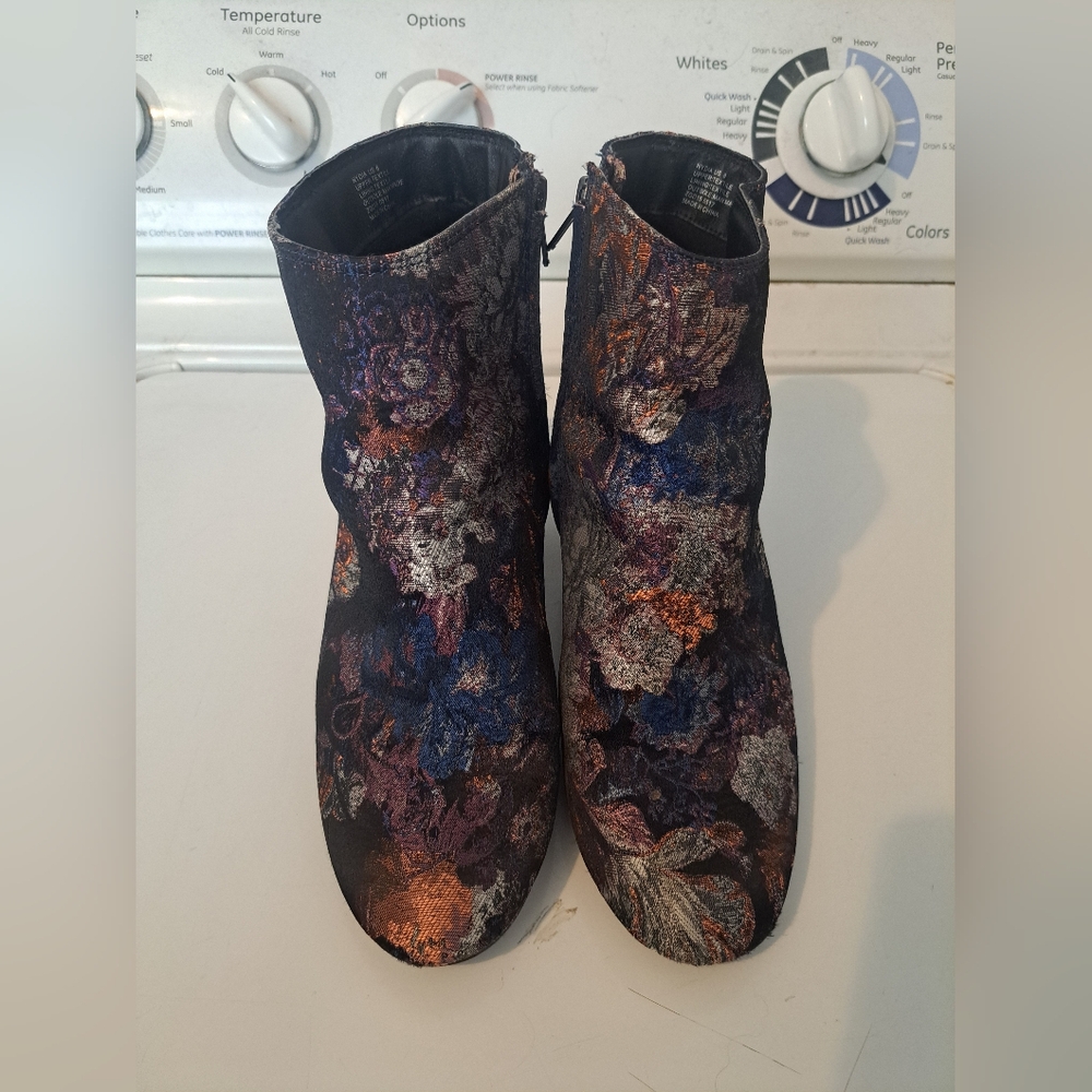 Zigi Soho Multicolor Floral Ankle Boots